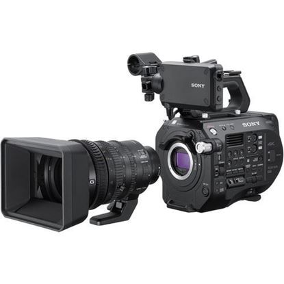 Picture of Sony FS7M2 inc SELP18110G E-mount lens